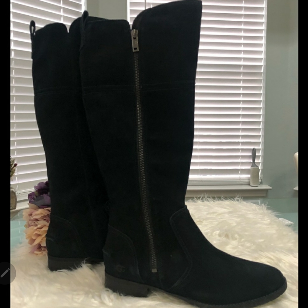 UGG Over the Knee Suede Boots - 9